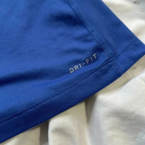 Nike running quarter zip pullover reflective size small - Picture 6 of 7